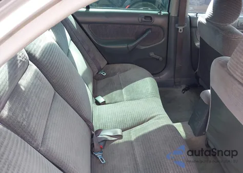 2000 Honda Civic Value Package z USA, uszkodzony, nr VIN 2HGEJ6613YH557211